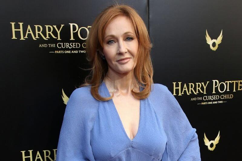JK Rowling to release four new Harry Potter books