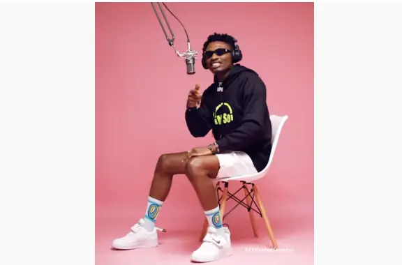 Efe Big Brother delivering Campaign