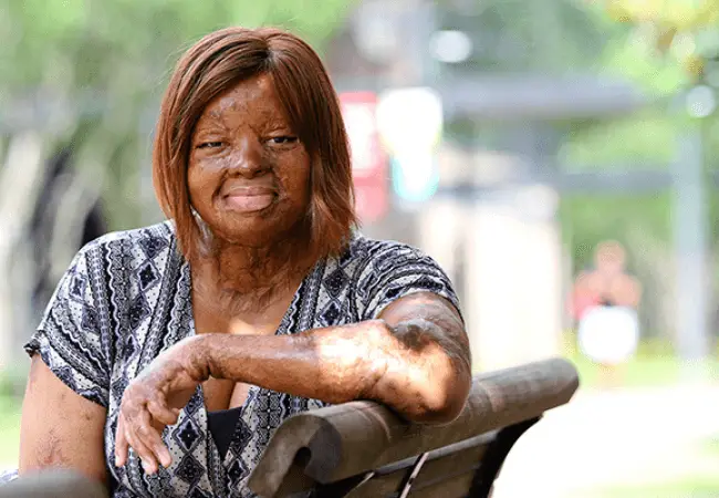 Kechi Okwuchi shares heartfelt message to remember her friends from the Sosoliso crash