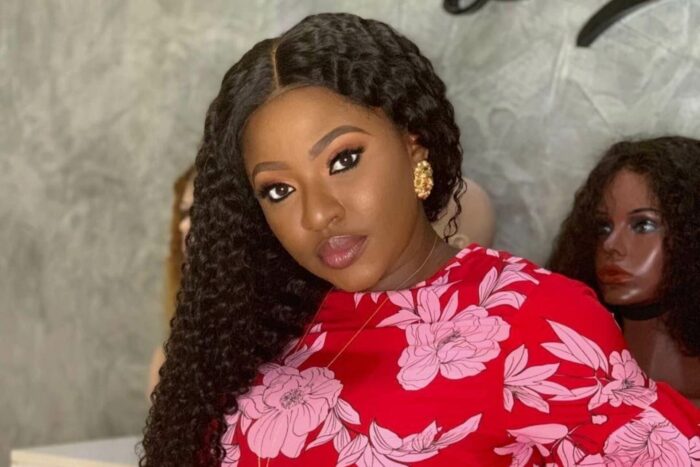 16 years later, Yvonne Jegede recreates the look she wore in 2Face's 'African Queen' [photos]