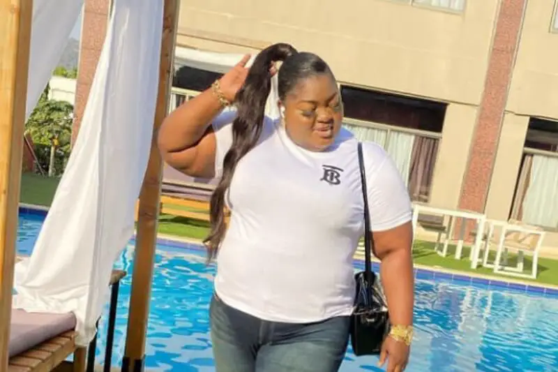 Eniola Badmus goes emotional as she pleads with body shamers