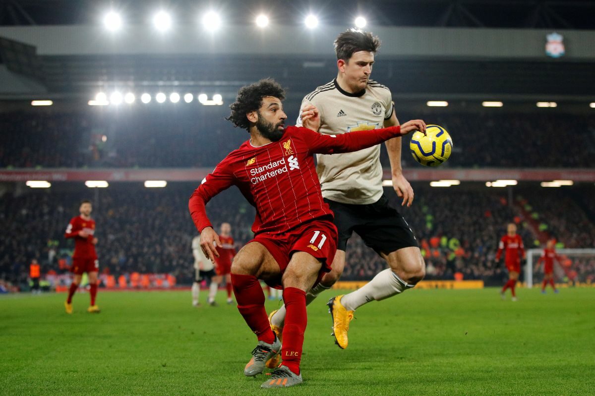 Liverpool takes on Manchester United in battle for Premier League top spot