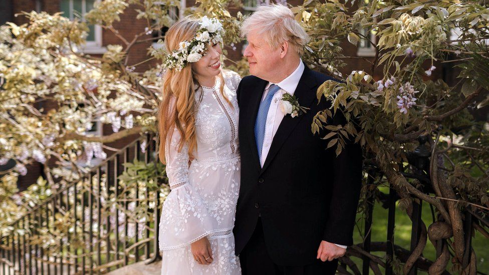 Boris Johnson and Carrie Symonds wedding picture