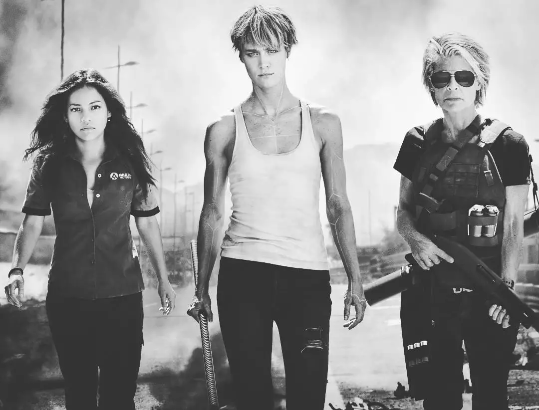 Mackenzie Davis, Natalia Reyes, and Linda Hamilton in Terminator Dark Fate
