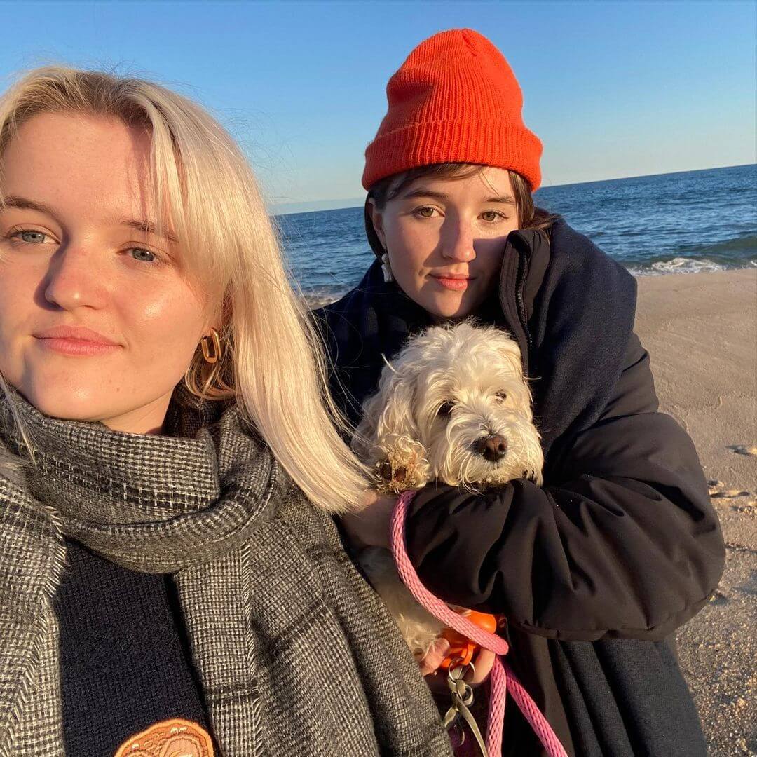 Kaitlyn Dever and her sister Mady Dever