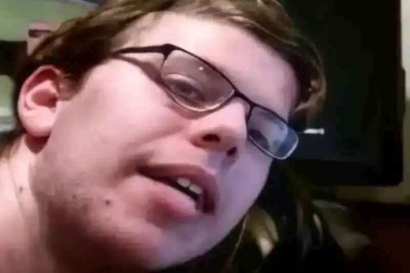 How Old Is Technoblade See Face Reveal Real Name Net Worth Minecraft