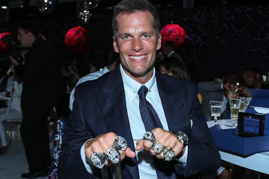 Tom Brady net worth in 2021, salary, contracts and brand endorsements