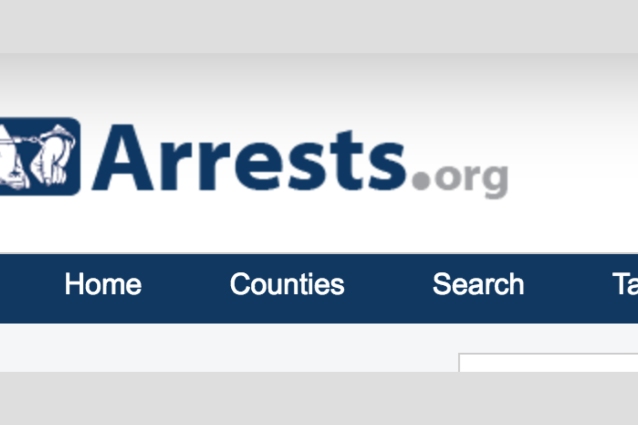 What Is Arrests.org? How to Use It and Alternatives