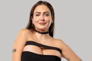 Meet Celia Lora | Mexican Modeling Icon