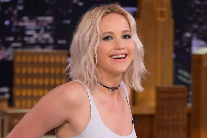 What Is Jennifer Lawrence Height? Find Out Plus More!!